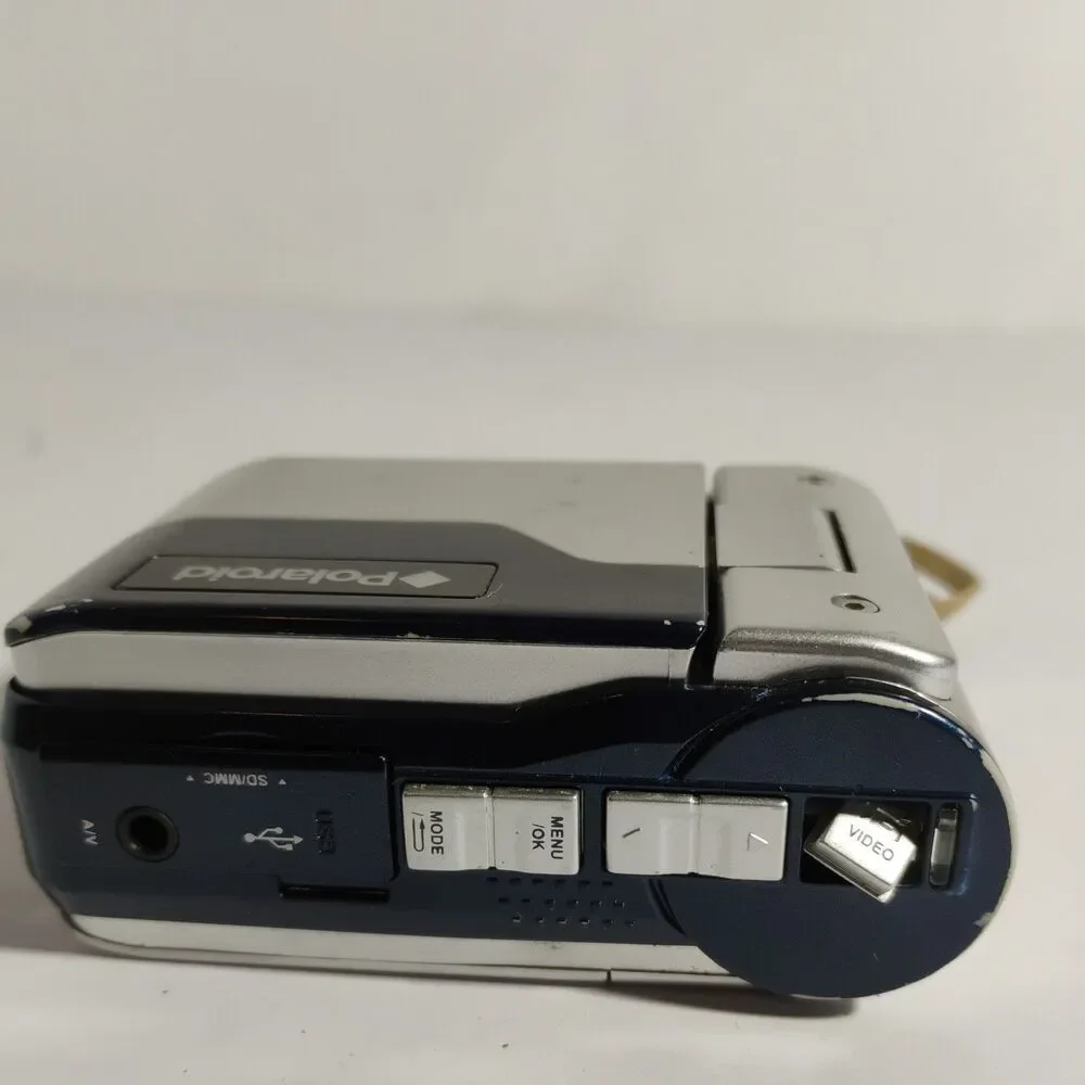 Polaroid CAA-03040S RoHS 8.31mm/F 3.0 Camcorder Parts Only Read